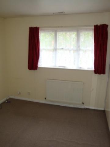 			NEW INSTRUCTION, 2 Bedroom, 1 bath, 1 reception House			 Langton Road, CRICKLEWOOD